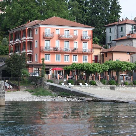 Albergo Riva 레노 디 레기우노 외부 사진